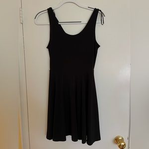 Black Forever 21 Dress